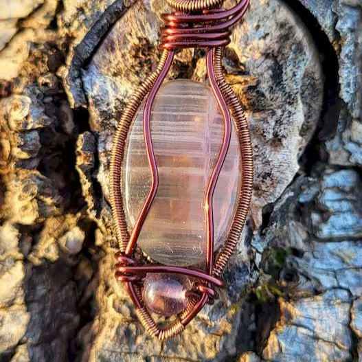 Pendentif Fluorite cuivre plaqué rouge