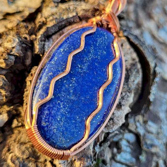 Pendentif Lapis lazuli en cuivre carré, anti-ternissement.